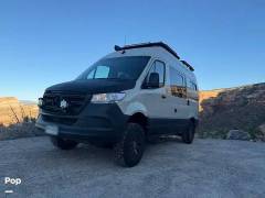 2021 Summit (by Transwest) Longs' Peak 20, $ 137,000