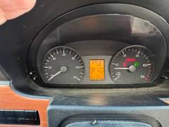 2011 Itasca Navion IQ 24G, $ 60,000