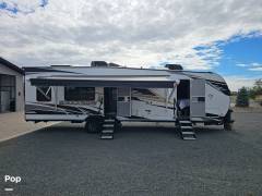 2025 Forest River Shockwave 2900RLS, $ 65,000