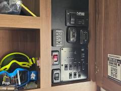 2025 Forest River Shockwave 2900RLS, $ 65,000