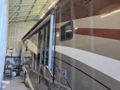 2008 Winnebago Tour 40TD, $ 80,000