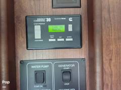 2008 Winnebago Tour 40TD, $ 80,000