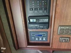 2008 Winnebago Tour 40TD, $ 80,000