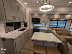 2025 Brinkley Model G 3250, $ 128,000
