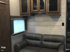 2020 Rockwood Ultra-Lite 2896MB, $ 23,000