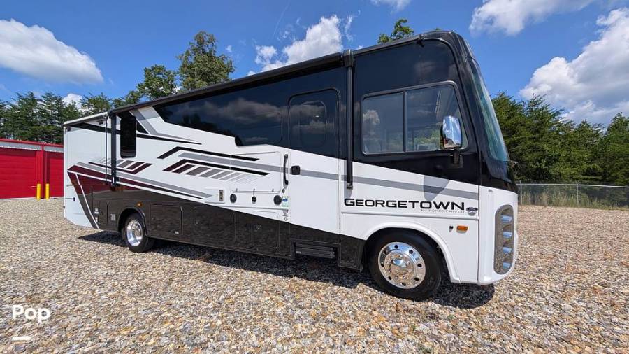 2025 Forest River Georgetown G5 31L5, $ 128,000