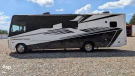 2025 Forest River Georgetown G5 31L5, $ 128,000