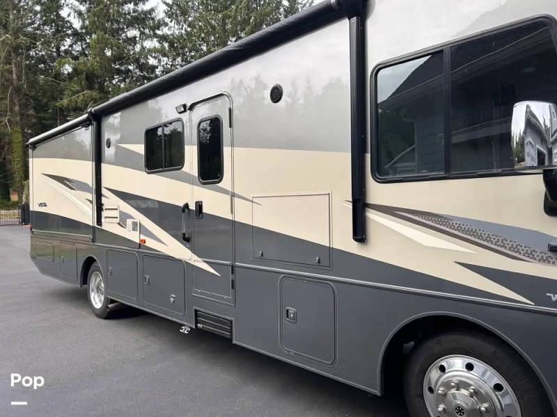 2021 Winnebago Vista 35U, $ 88,750