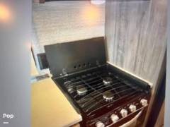 2021 Winnebago Vista 35U, $ 88,750