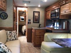 2014 Tiffin Allegro Open Road 30GA, $ 59,500