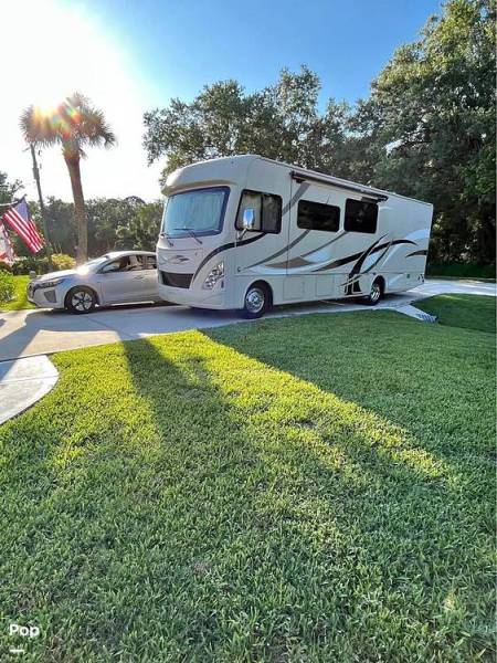 2016 Thor Motor Coach A.C.E. 30.1, $ 53,600