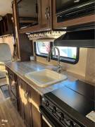2016 Thor Motor Coach A.C.E. 30.1, $ 53,600