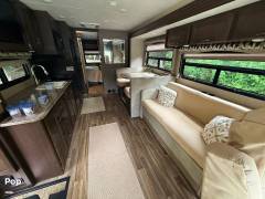 2016 Thor Motor Coach A.C.E. 30.1, $ 53,600