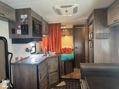 2020 Winnebago Minnie Winnie 325AR, $ 24,900