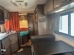 2020 Winnebago Minnie Winnie 325AR, $ 24,900