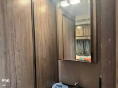 2020 Winnebago Minnie Winnie 325AR, $ 24,900