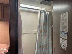 2020 Winnebago Minnie Winnie 325AR, $ 24,900