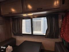 2020 Winnebago Minnie Winnie 325AR, $ 24,900