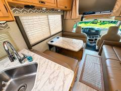 2020 Thor Motor Coach Daybreak 26DB, $ 49,900
