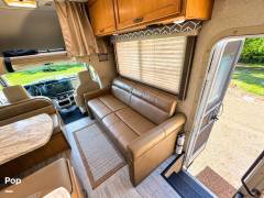 2020 Thor Motor Coach Daybreak 26DB, $ 49,900