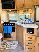 2020 Thor Motor Coach Daybreak 26DB, $ 49,900