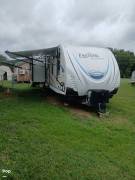 2019 Coachmen Freedom Express 293RLDSLE, $ 23,000