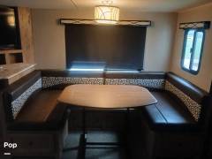 2019 Coachmen Freedom Express 293RLDSLE, $ 23,000
