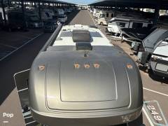 2021 Winnebago Navion 24D, $ 99,900