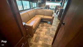 2014 Fleetwood Bounder Classic 34M, $ 43,350