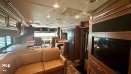 2014 Fleetwood Bounder Classic 34M, $ 43,350