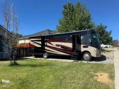 2017 Winnebago Sunstar LX 35F, $ 63,000