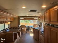 2017 Winnebago Sunstar LX 35F, $ 63,000