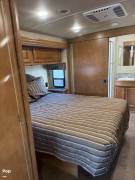 2017 Winnebago Sunstar LX 35F, $ 63,000