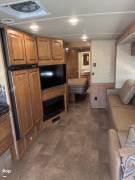 2017 Winnebago Sunstar LX 35F, $ 63,000