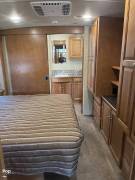 2017 Winnebago Sunstar LX 35F, $ 63,000