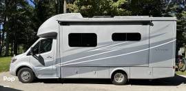 2023 Tiffin Wayfarer 25RW, $ 123,500
