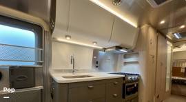 2025 Airstream Globetrotter 30RB, $ 155,000