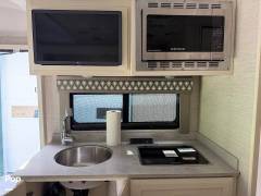 2023 Tiffin Wayfarer 25TW, $ 128,000
