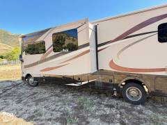 2005 Monaco Dynasty Diamond IV, $ 72,300