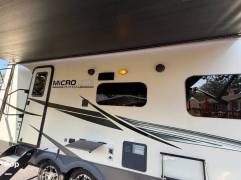 2022 Forest River Flagstaff Micro Lite 25FBLS, $ 24,995