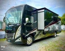 2022 Thor Motor Coach Miramar 35.2, $ 119,900