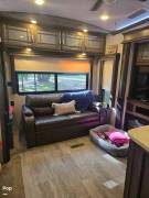2019 Keystone Montana 3950BR, $ 56,500