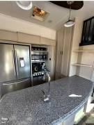 2015 Keystone Fuzion Chrome 403, $ 50,000
