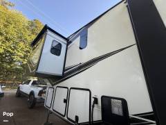 2023 Grand Design Momentum 410TH, $ 88,900
