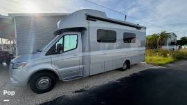 2021 Tiffin Wayfarer 25RW, $ 127,000