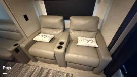 2021 Tiffin Wayfarer 25RW, $ 127,000