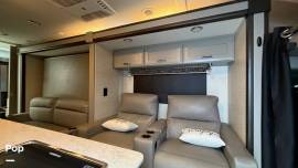 2021 Tiffin Wayfarer 25RW, $ 127,000
