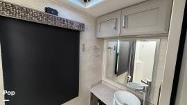 2021 Tiffin Wayfarer 25RW, $ 127,000