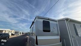 2021 Tiffin Wayfarer 25RW, $ 127,000