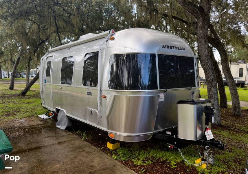 2025 Airstream Caravel 22FB, $ 75,000